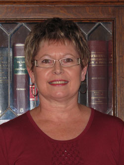 Linda Marek - Law Clerk - Wills and Estates
